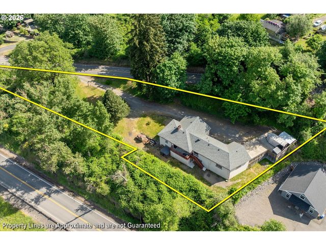 201 CARROLL Rd, Kelso, WA 98626