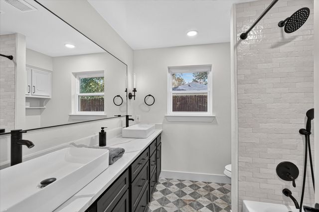1513 Carriage Lane, Garland, TX 75043