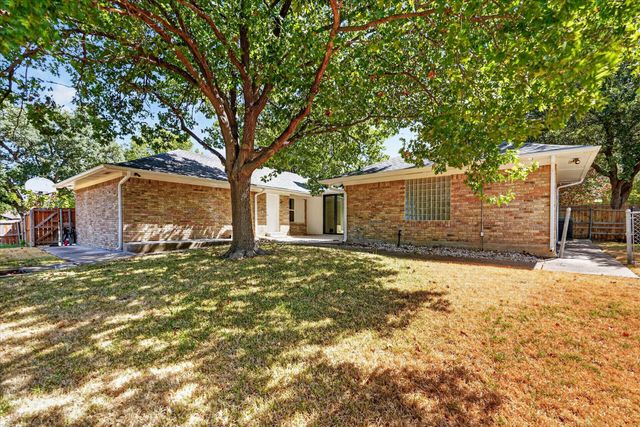 1513 Carriage Lane, Garland, TX 75043