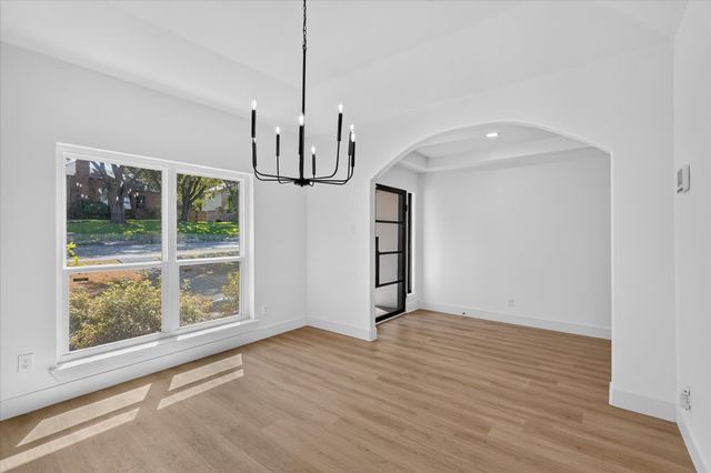 1513 Carriage Lane, Garland, TX 75043