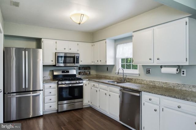 773 RICHMOND DR, Turnersville, NJ 08012