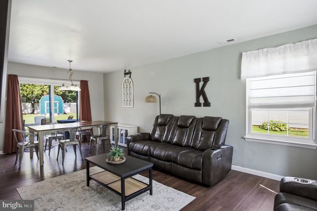 773 RICHMOND DR, Turnersville, NJ 08012