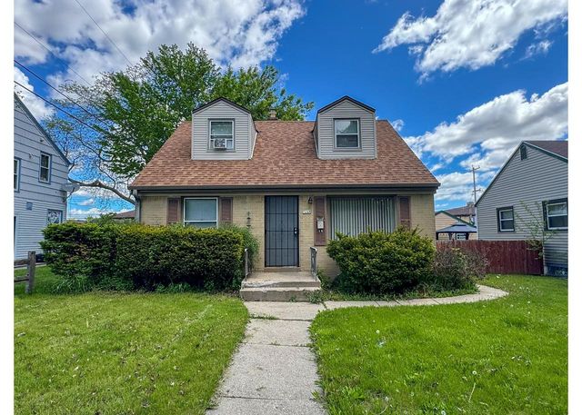 7248 W Potomac AVENUE, Milwaukee, WI 53216