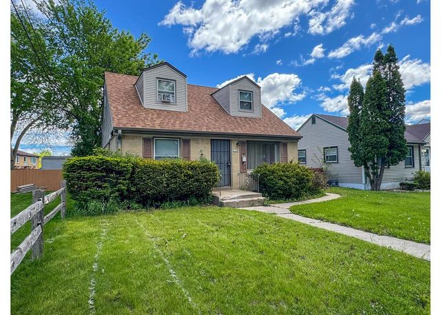 7248 W Potomac AVENUE, Milwaukee, WI 53216