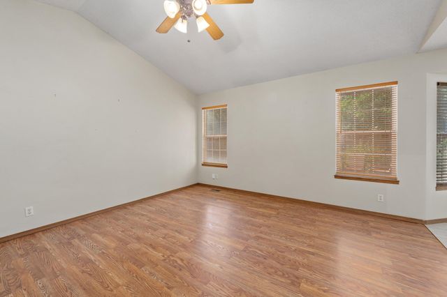 10905 W Ryan, Wichita, KS 67205