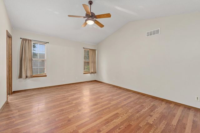 10905 W Ryan, Wichita, KS 67205