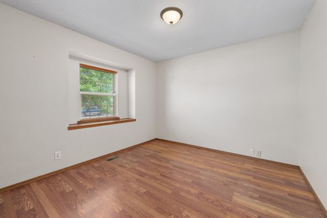 10905 W Ryan, Wichita, KS 67205