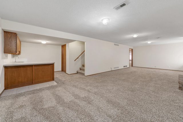 10905 W Ryan, Wichita, KS 67205
