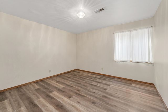 10905 W Ryan, Wichita, KS 67205