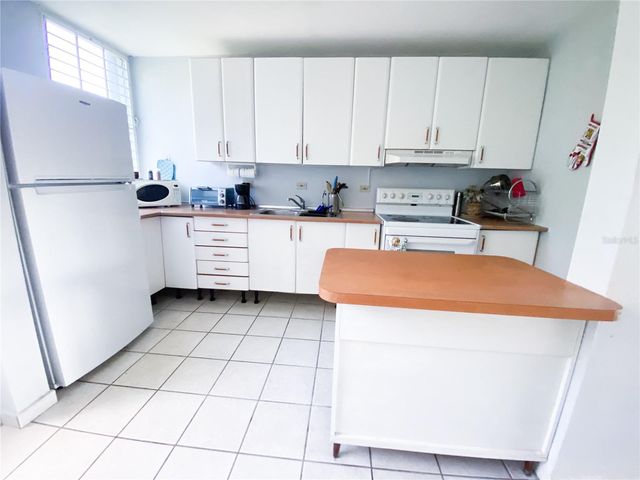 100 CALLE MARACAIBO d 212, San Juan, PR 00926