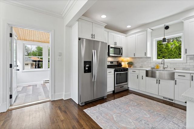 3638 HARRISON Avenue, Brookfield, IL 60513