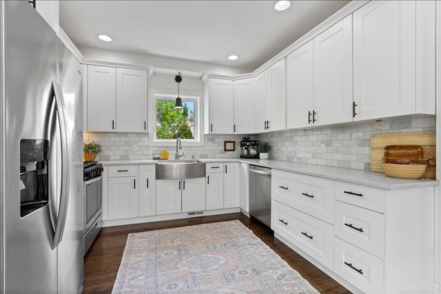 3638 HARRISON Avenue, Brookfield, IL 60513