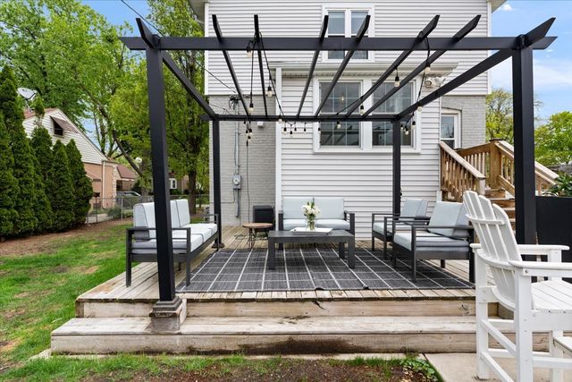 3638 HARRISON Avenue, Brookfield, IL 60513