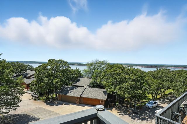 42 Diamond Head Drive 42, Sand Springs, OK 74063