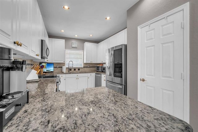 7565 NW 19th Drive, Pembroke Pines, FL 33024