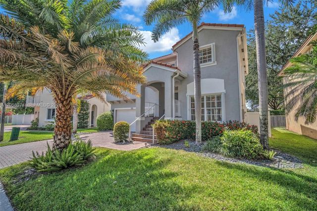7565 NW 19th Drive, Pembroke Pines, FL 33024