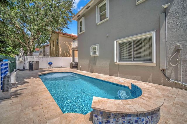 7565 NW 19th Drive, Pembroke Pines, FL 33024