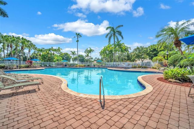 7565 NW 19th Drive, Pembroke Pines, FL 33024