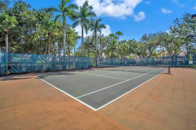 7565 NW 19th Drive, Pembroke Pines, FL 33024