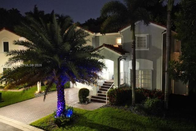 7565 NW 19th Drive, Pembroke Pines, FL 33024