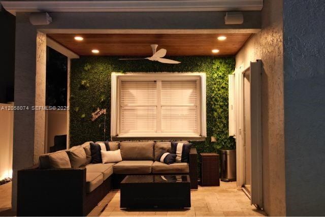 7565 NW 19th Drive, Pembroke Pines, FL 33024