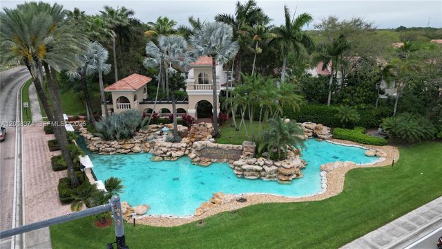 7565 NW 19th Drive, Pembroke Pines, FL 33024