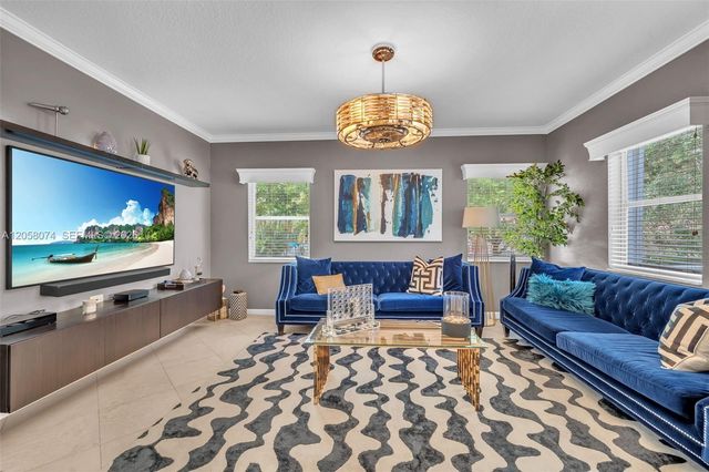 7565 NW 19th Drive, Pembroke Pines, FL 33024