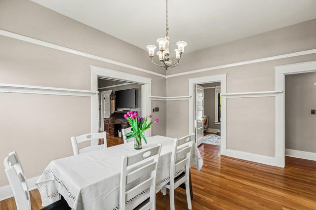 302 Elmwood Ave, Modesto, CA 95354