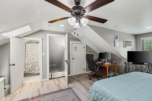 302 Elmwood Ave, Modesto, CA 95354