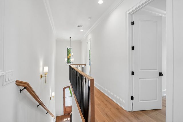 1124 N 7th St, Nashville, TN 37207