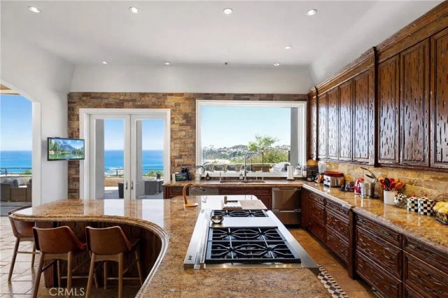 15 Smithcliffs, Laguna Beach, CA 92651