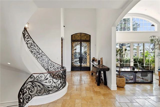 15 Smithcliffs, Laguna Beach, CA 92651