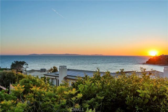 15 Smithcliffs, Laguna Beach, CA 92651
