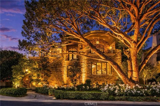 15 Smithcliffs, Laguna Beach, CA 92651