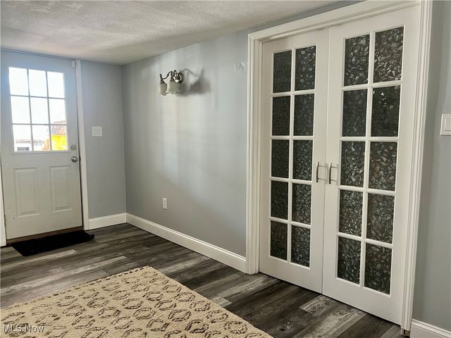 240 Warner Road, Hubbard, OH 44425