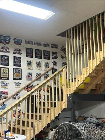 240 Warner Road, Hubbard, OH 44425