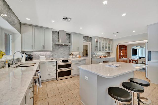 5403 PALMETTO POINT DRIVE, Palmetto, FL 34221