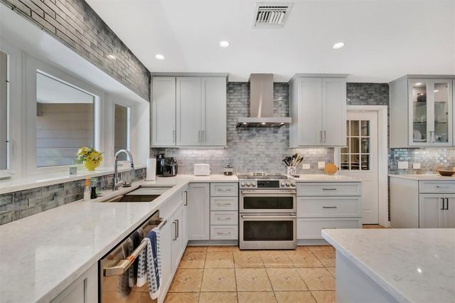 5403 PALMETTO POINT DRIVE, Palmetto, FL 34221