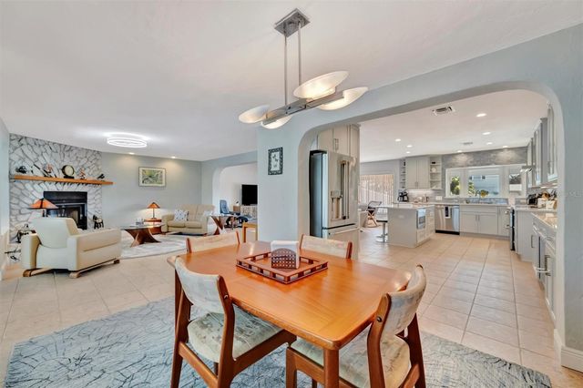 5403 PALMETTO POINT DRIVE, Palmetto, FL 34221