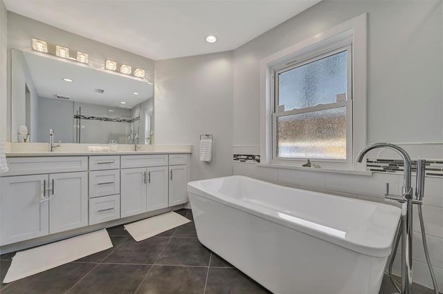 5403 PALMETTO POINT DRIVE, Palmetto, FL 34221