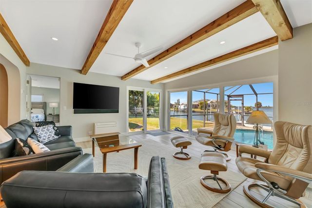 5403 PALMETTO POINT DRIVE, Palmetto, FL 34221