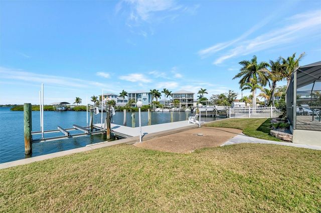 5403 PALMETTO POINT DRIVE, Palmetto, FL 34221