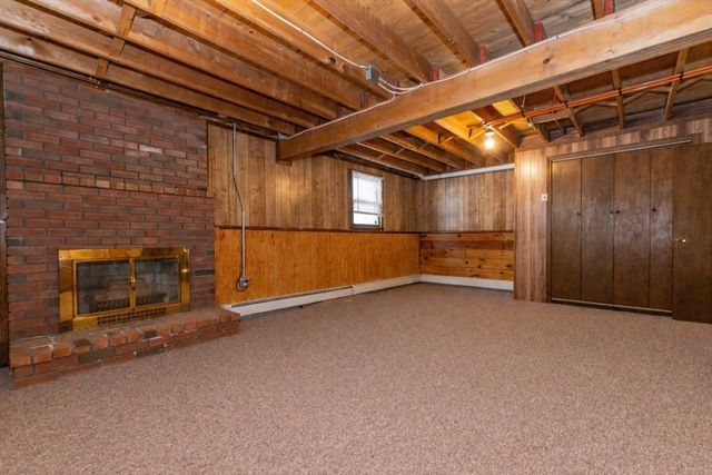 21 Meadowvale Rd, Burlington, MA 01803