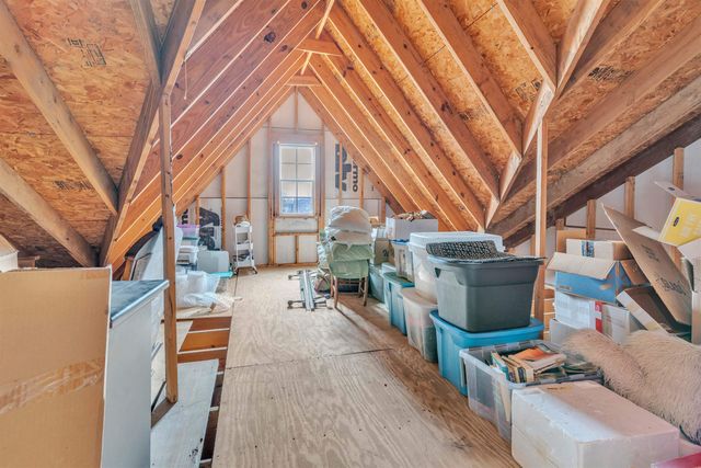 8676 N ASHLEY GLEN CIR, Memphis, TN 38018