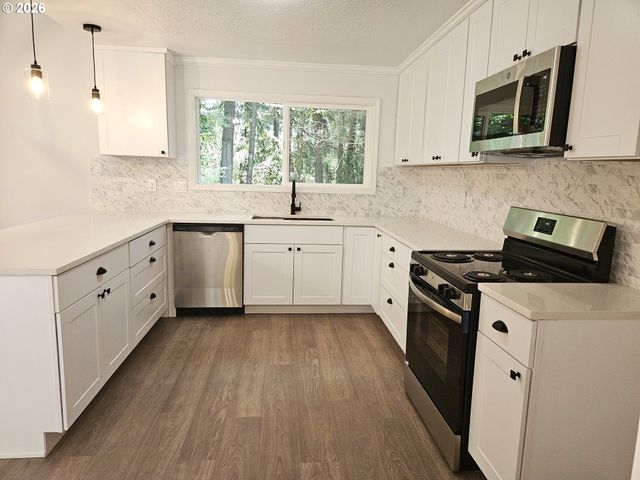 10416 Se 98TH Ct, Happy Valley, OR 97086