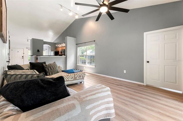 3638 TRAFALGAR WAY 101, Palm Harbor, FL 34685