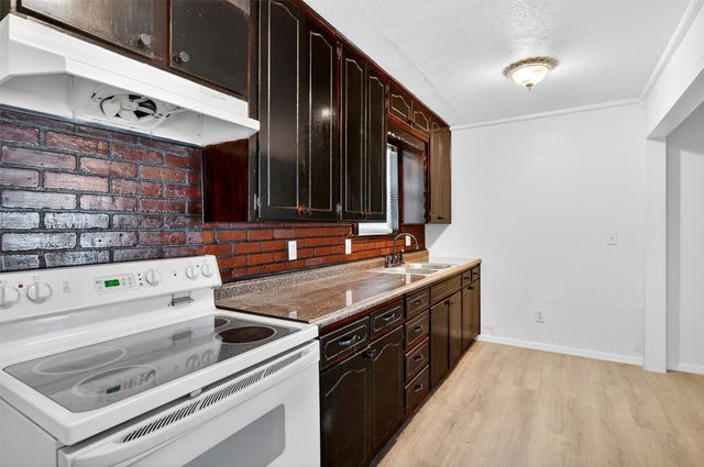 189 Grace Lane, Pottsboro, TX 75076