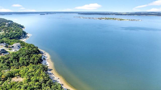 189 Grace Lane, Pottsboro, TX 75076