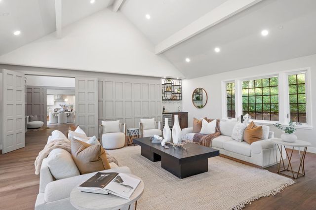 260 Robin Road, Hillsborough, CA 94010