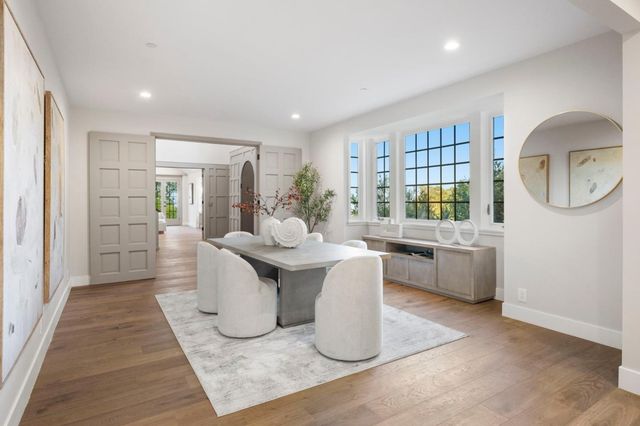 260 Robin Road, Hillsborough, CA 94010